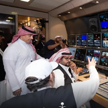 وزير الإعلام السعودي عن حملة "لا حج بلا تصريح": واجبنا حماية حقوق الحجاج