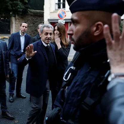 فرنسا.. الرئيس السابق ساركوزي يتعرض للتنمر والتهديد داخل السجن
