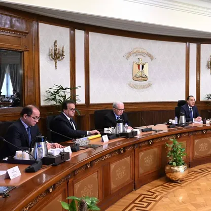 مصر.. وقف العمل بقرار غلق المحال مبكراً والعودة إلى ‌المواعيد ​الطبيعية