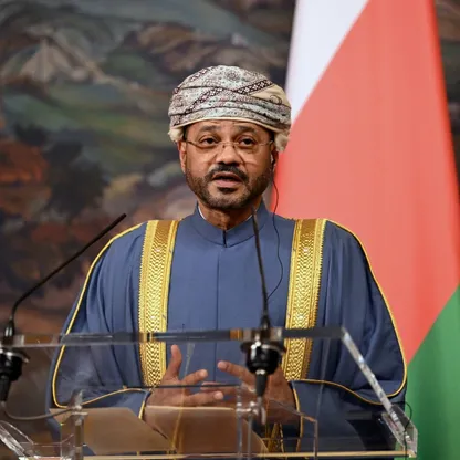 سلطنة عمان: نتقصى مصدر الهجمات ضدنا.. وثابتون على سياسة الحياد الفاعل