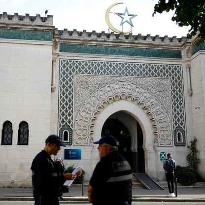 تصاعد "الإسلاموفوبيا" في فرنسا.. وجدل داخل الحكومة حول توصيف الظاهرة