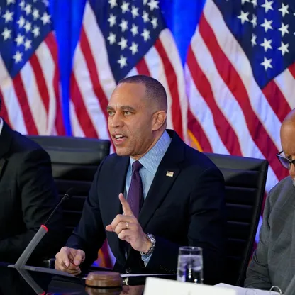 تحركات ديمقراطية في "النواب الأميركي" لمنع ترمب من تكرار سيناريو فنزويلا