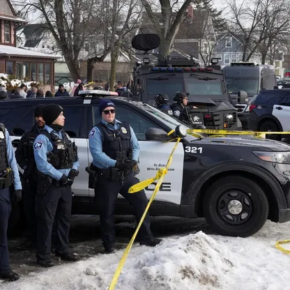 غضب ديمقراطي بعد حادثة مينيسوتا وتلويح بإغلاق الحكومة وعرقلة ميزانية إدارة الهجرة