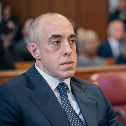 ترمب يختار محاميه المقرّب إيميل بوف لمنصب قضائي رفيع