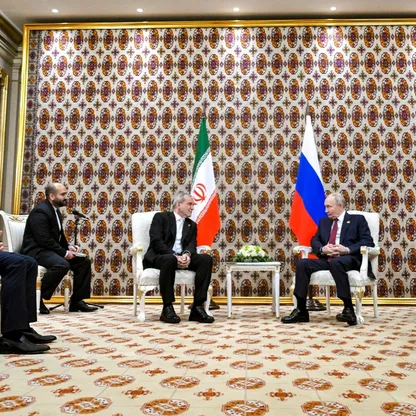 "برنامج إيران النووي" على طاولة محادثات بوتين وبيزشكيان في تركمانستان