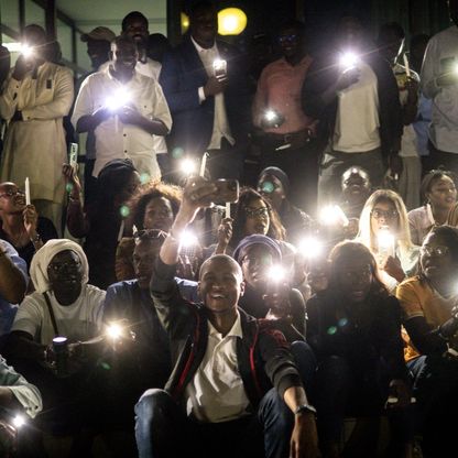 واشنطن تحض السنغال على إجراء الانتخابات والمعارضة تؤجل تظاهرة كبيرة