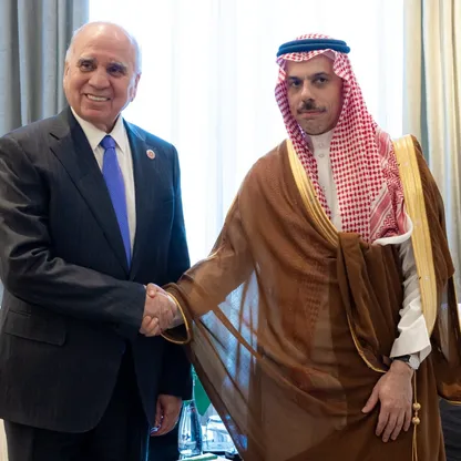 فيصل بن فرحان يلتقي فؤاد حسين.. وتأكيد على ضرورة عدم تحول أراضي العراق لأداة عدوان ضد جيرانه