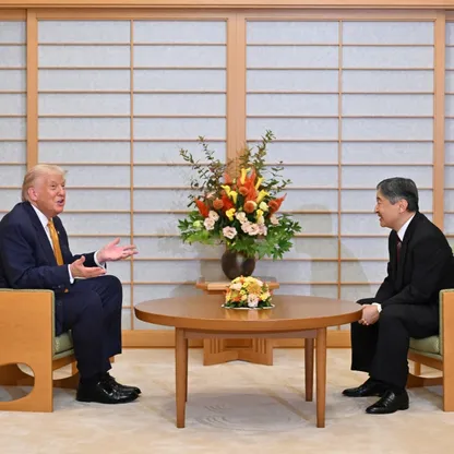 إمبراطور اليابان يستقبل ترمب في مستهل زيارته إلى طوكيو