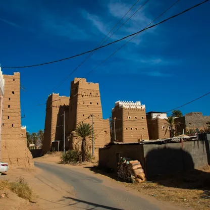 توثيق أماكن الشعراء العرب البارزين في السعودية