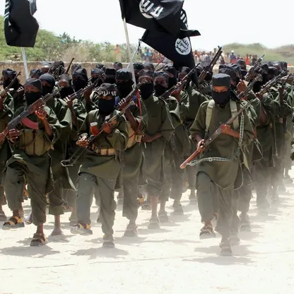 مسؤول عسكري صومالي: "حركة الشباب" تسيطر على بلدة استراتيجية بوسط البلاد