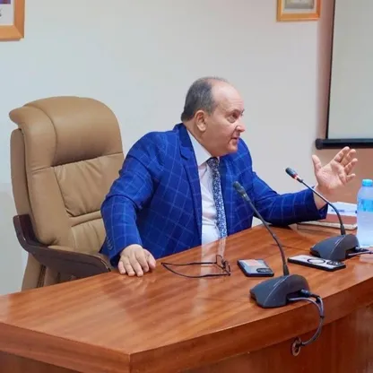 الجزائر.. تبون يكلف سيفي غريب بتشكيل حكومة جديدة