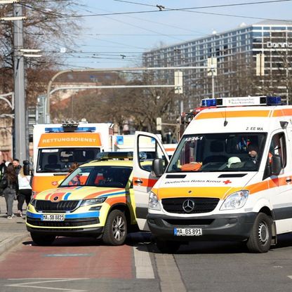 حادث دهس بألمانيا يودي بحياة شخص ويصيب آخرين.. والقبض على السائق
