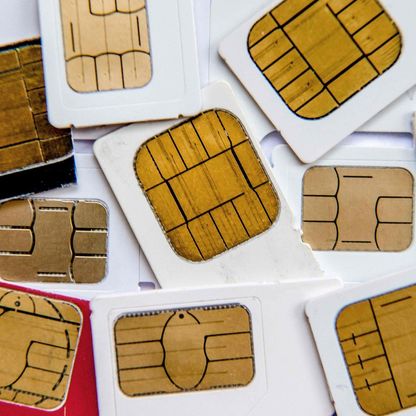 مزايا شرائح الاتصالات الإلكترونية eSIM وطريقة عملها