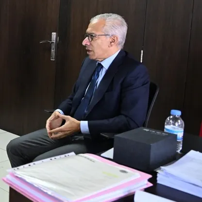 وزير الاقتصاد اللبناني: وجود سلاح خارج الدولة عائق أمام النمو