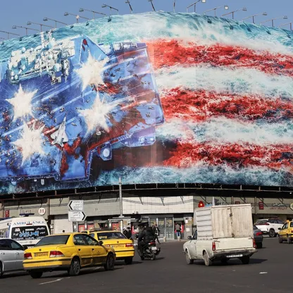 رئيس وزراء بولندا يدعو مواطنيه لمغادرة إيران: فرصة الإجلاء قد تنتهي خلال ساعات