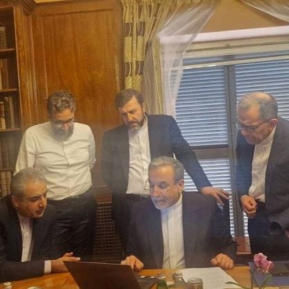 مستشار خامنئي: أميركا وإيران تريدان الاستمرار على المسار الصحيح للمفاوضات