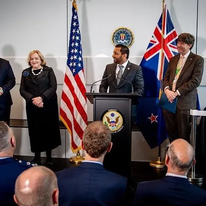 تقرير: مدير FBI منح مسؤولين في نيوزيلندا أسلحة محظورة مطبوعة بتقنية ثلاثية الأبعاد