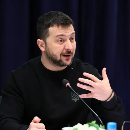 زيلينسكي يخشى تعثر قواته أمام الجيش الروسي بسبب نقص الأسلحة