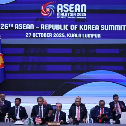 تقرير: الصين تستغل قمة آسيان لتعويض "فراغ أميركي" بعد رسوم ترمب