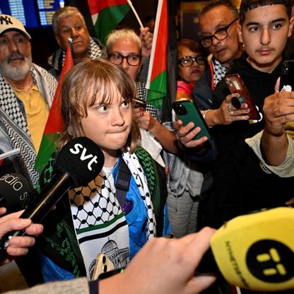 كيف منعت إسرائيل طاقم السفينة "مادلين" من الوصول إلى شواطئ غزة؟
