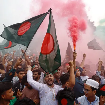 بنجلاديش.. الآلاف يحتفلون بذكرى الإطاحة بالشيخة حسينة