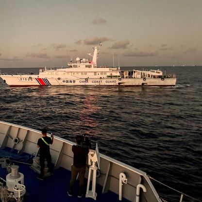 بكين تستخدم مدافع المياه ضد سفن فلبينية في بحر الصين الجنوبي