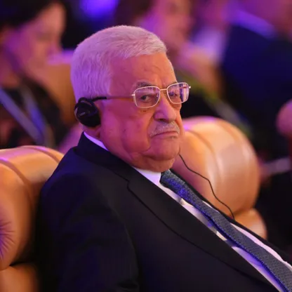 عباس من الرياض: لا بد من حل سياسي يجمع الضفة وغزة في دولة فلسطينية مستقلة