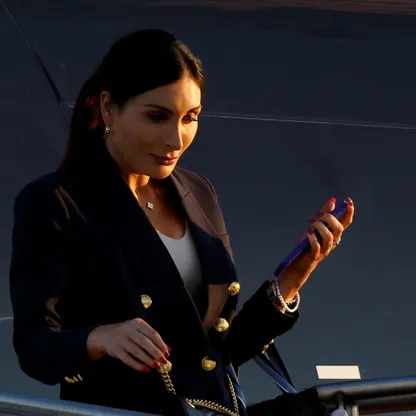 حرب إيران.. اتهام ترمب بـ"خيانة" الناخبين مقابل دعوات لترحيل "أعداء أميركا"