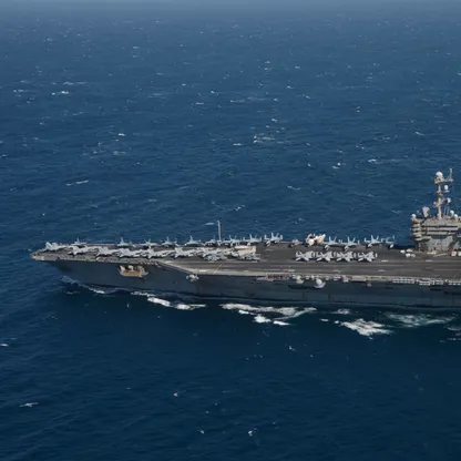اصطدام حاملة طائرات أميركية بناقلة قرب سواحل مصر