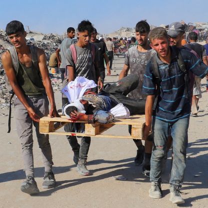 غزة بين قتل وتجويع.. ارتفاع عدد الضحايا ونقص حاد في الأكفان