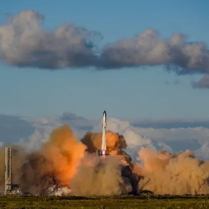 المركبة ستارشيب تكمل رحلتها التجريبية الحادية عشرة