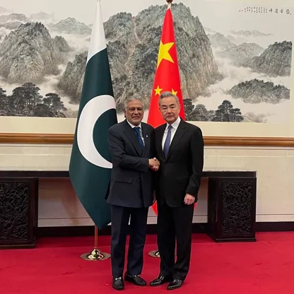 مبادرة صينية باكستانية من 5 نقاط لوقف حرب إيران