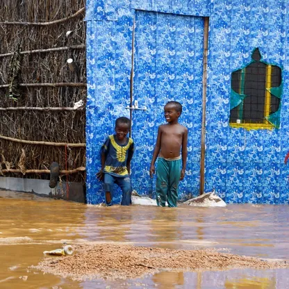 "COP 28".. منظمة: 27 مليون طفل عانوا الجوع بفعل أزمات المناخ في عام واحد