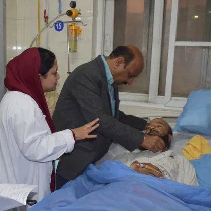 إصابة 12 في هجوم بقنبلة يدوية بالشطر الهندي من كشمير