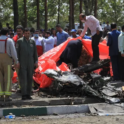 بعد تحطم طائرة رئيسي.. تعرف إلى أسوأ حوادث الطيران في إيران