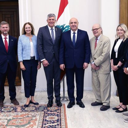 عون لوفد أميركي: لبنان ينتظر الرد الإسرائيلي على "ورقة باراك"