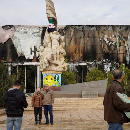 جولة في حلب.. تماثيل محطمة ولاجئون يعودون إلى مدينة مزقتها الحرب