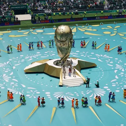 كأس العالم.. المكسيك تفوز بمباراة الافتتاح تحت سحابة من الضباب الأحمر