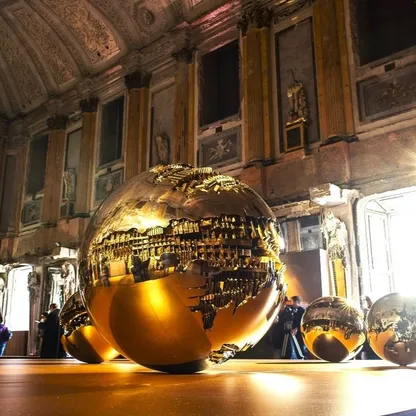 وداعاً أرنالدو بومودورو.. نحت العالم وكأنه ذاكرة