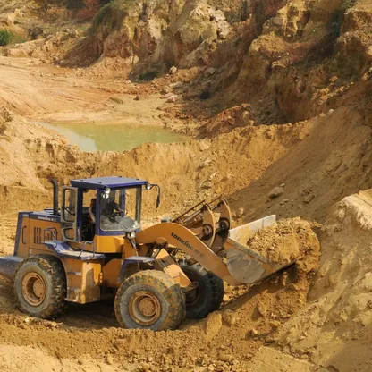 حرب المعادن النادرة.. أوروبا تلوح بسلاح "بازوكا" وتطرح استراتيجية جديدة لمواجهة الصين