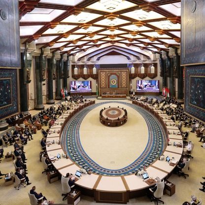 البيان الختامي لقمة بغداد يرفض تهجير الفلسطينيين ويدعو لعملية سياسية شاملة في سوريا