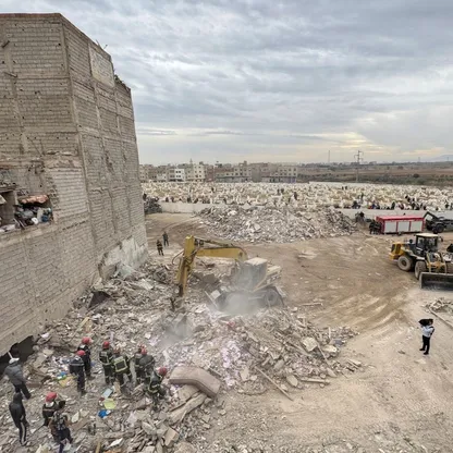 المغرب.. 22 ضحية في انهيار بنايتين متجاورتين بمدينة فاس