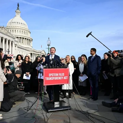 بعد دعم ترمب.. مجلس النواب الأميركي يقر نشر ملفات قضية إبستين