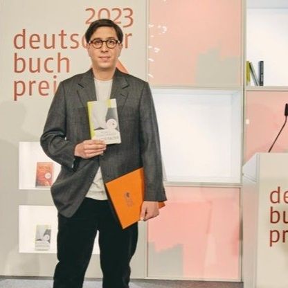 "العمر الحقيقي" تفوز بجائزة الكتاب الألماني 2023