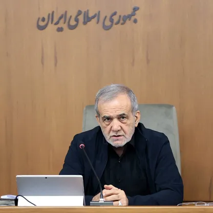 الرئيس الإيراني: نتعرض لحرب اقتصادية لأننا لن نستسلم عسكرياً