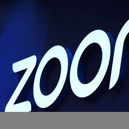 Zoom تغيّر هويتها من مكالمات الفيديو إلى الذكاء الاصطناعي