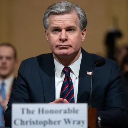 بعد كومي.. ترمب يتهم مدير FBI السابق كريستوفر راي بالكذب في أحداث الكابيتول