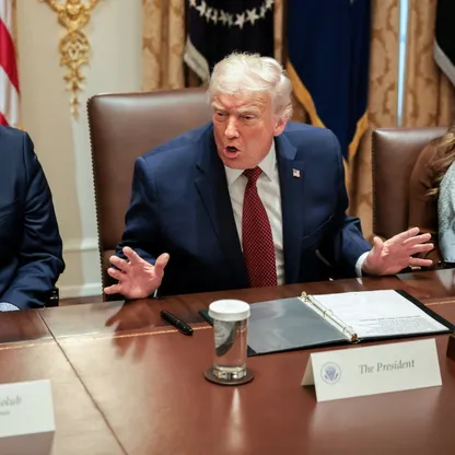 ترمب يصعّد هجومه على أوروبا: قادة "ضعفاء" ودول "متداعية"