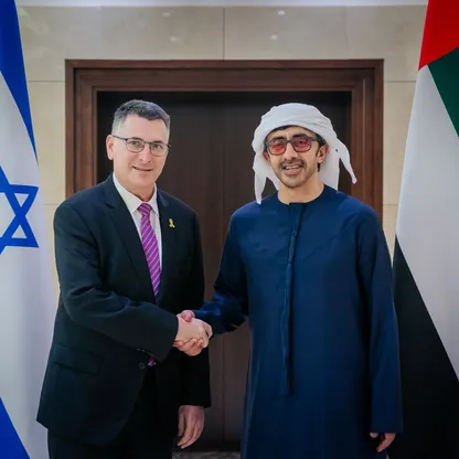 وزيرا خارجية الإمارات وإسرائيل يبحثان في أبوظبي وقف إطلاق النار بغزة