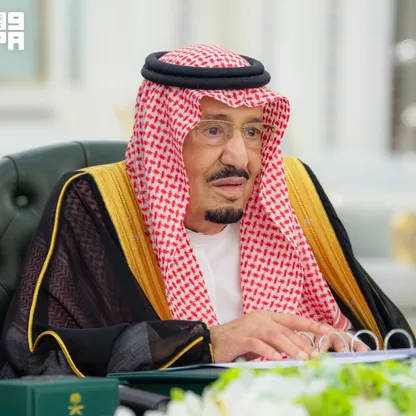 الملك سلمان يندد بمحاولة الحوثيين استهداف مكة: جرم مشين ينتهك حرمة المقدسات